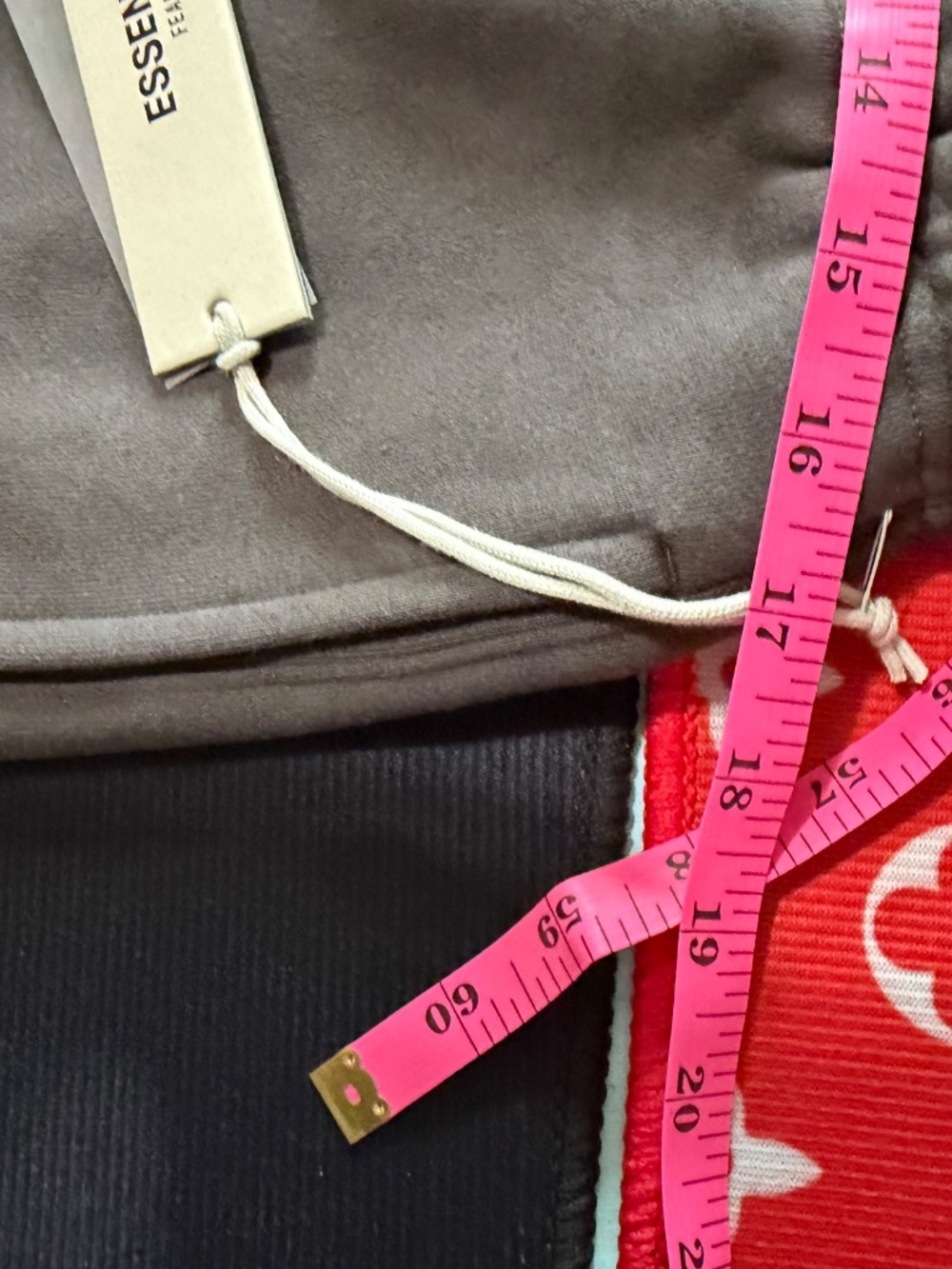 Fear of God Essentials 1977 "Iron" Sweats. Open Cuffed. Brand New. Heavyweight M - Picture 9 of 11